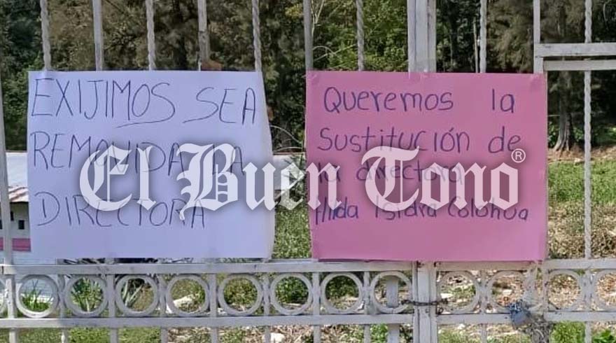 Sigue Tomada Escuela De Los Reyes Exigen Destituci N De Directora El