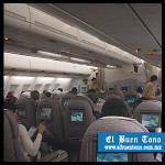 intenta suicidarse en avion